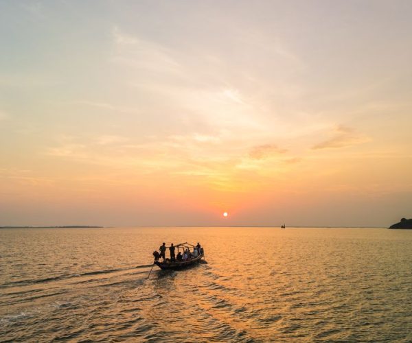 Chilika Lake Tour
